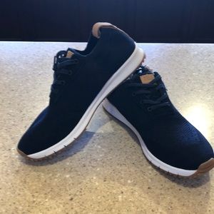True Linkswear men’s Knit shoe